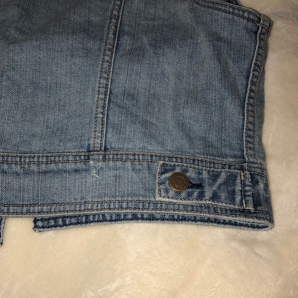 American Eagle Denim Vest View 3